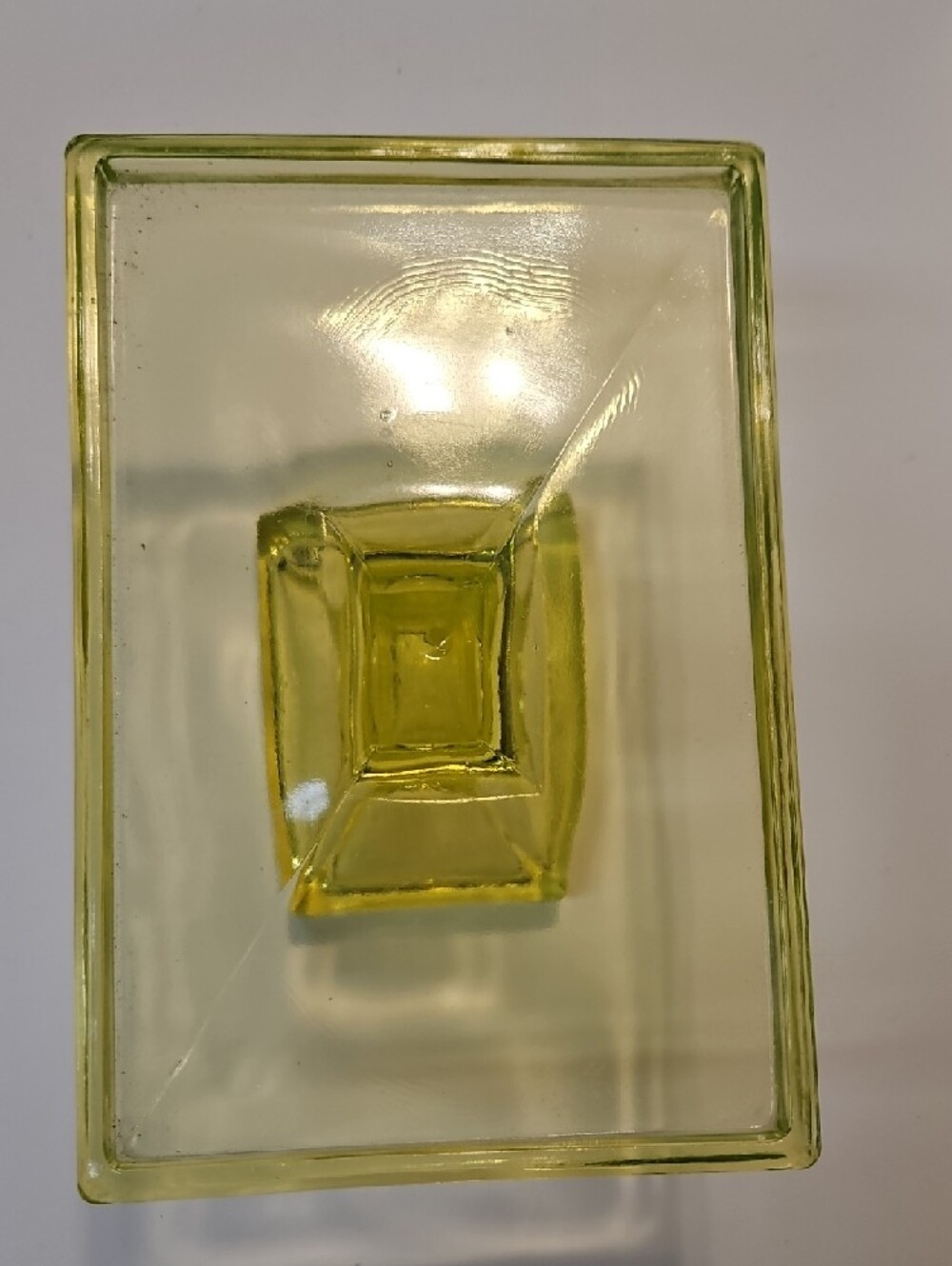 VASELINE GLASS ADVERTISING STAND CLARK'S TEABERRY GUM - Picture 2 of 8